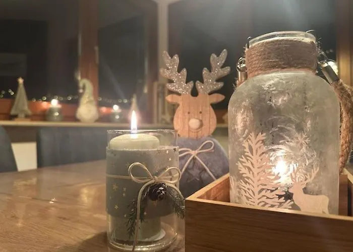 Ferienhaus Elbharmonie - Hunde Willkommen, Garten Vollstaendig Umzaeunt, Pool, Kamin Und Spielzimmer - Super Fuer Familientreffen